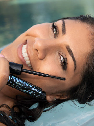 maneater™ waterproof mascara