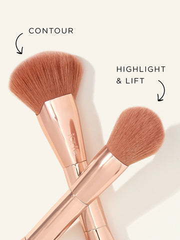 glamazon™ cheek brush