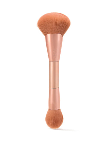 glamazon™ cheek brush