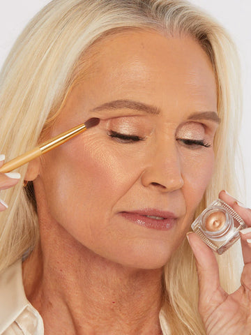 Amazonian clay cream shadow