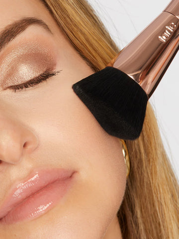 blurring foundation brush
