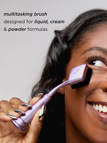 shape tape™ blur concealer brush