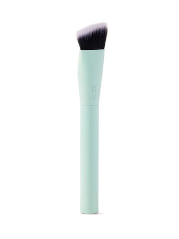 angled concealer brush