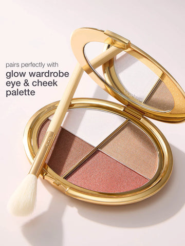 glow wardrobe highlighting brush