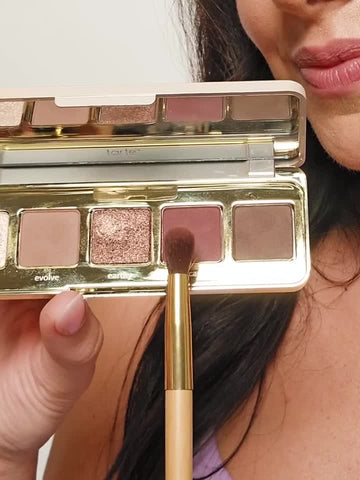 glamazon™ to-go eyeshadow palette